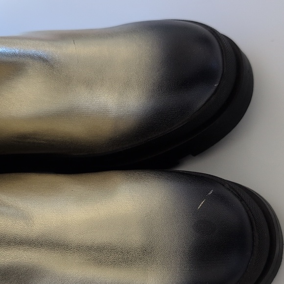 STEVE MADDEN JTeresta Two Tone Bootie - Picture 9 of 9